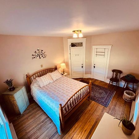 Laurel River Club Bed & Breakfast Or Lrcbnb Dryfork 외부 사진