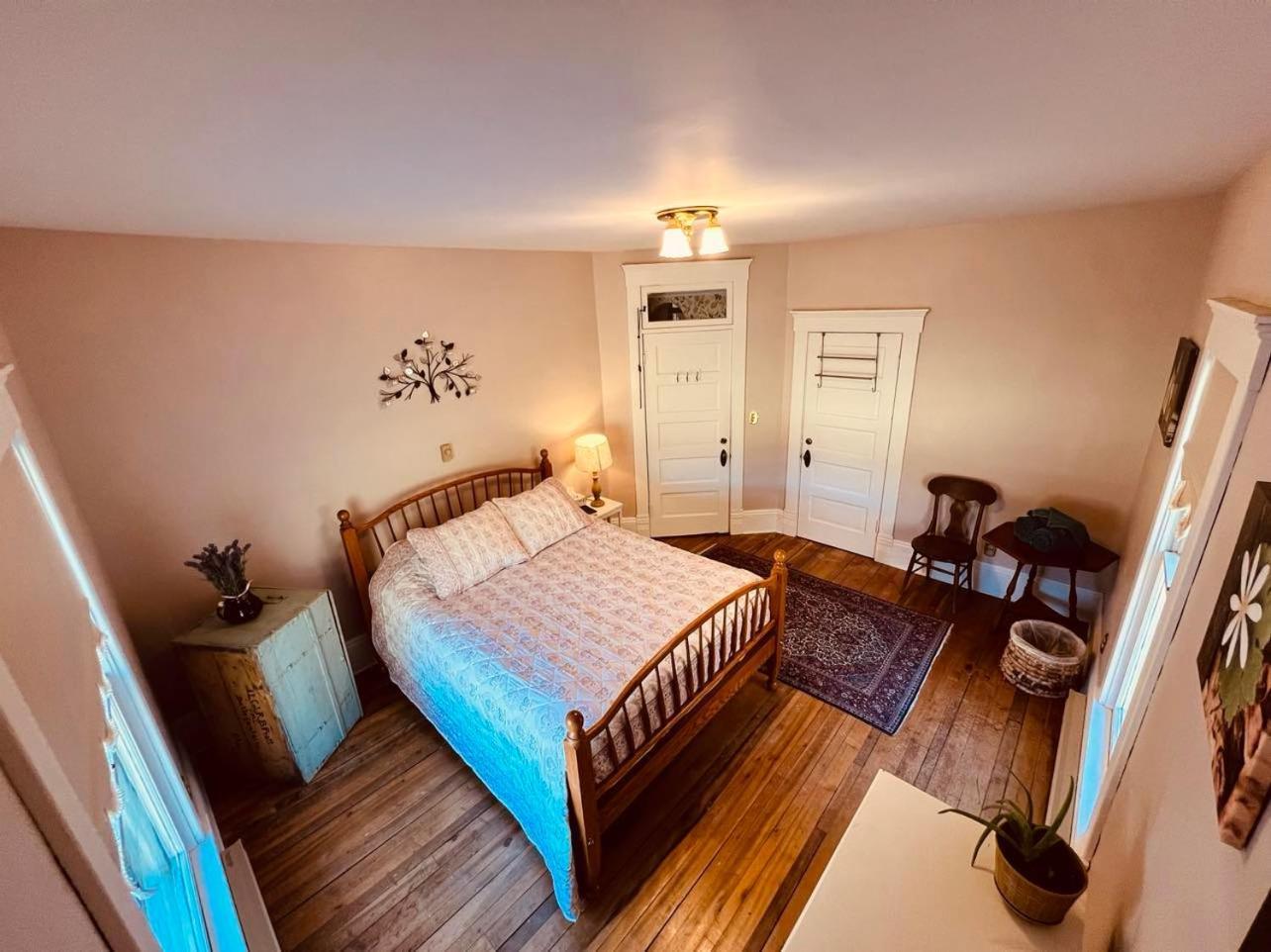 Laurel River Club Bed & Breakfast Or Lrcbnb Dryfork 외부 사진